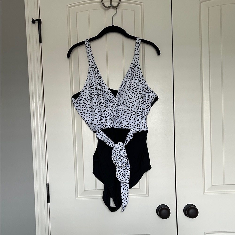 Black and White Polka Dot One Piece Swimsuit
